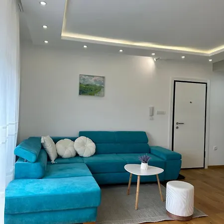 Vip House 4 Apartamento