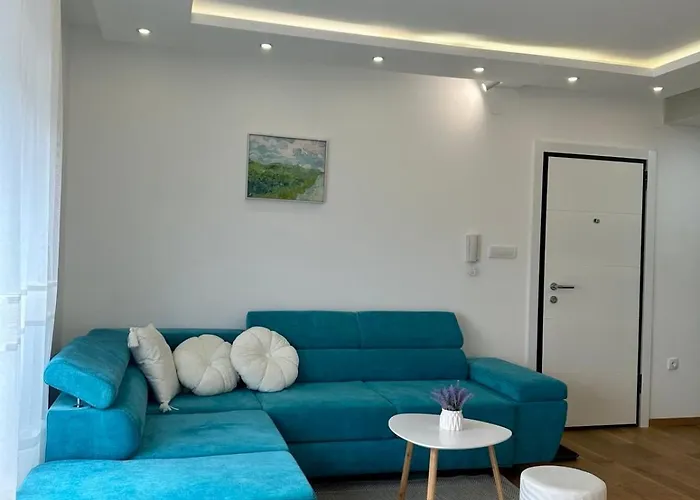 Vip House 4 דירה